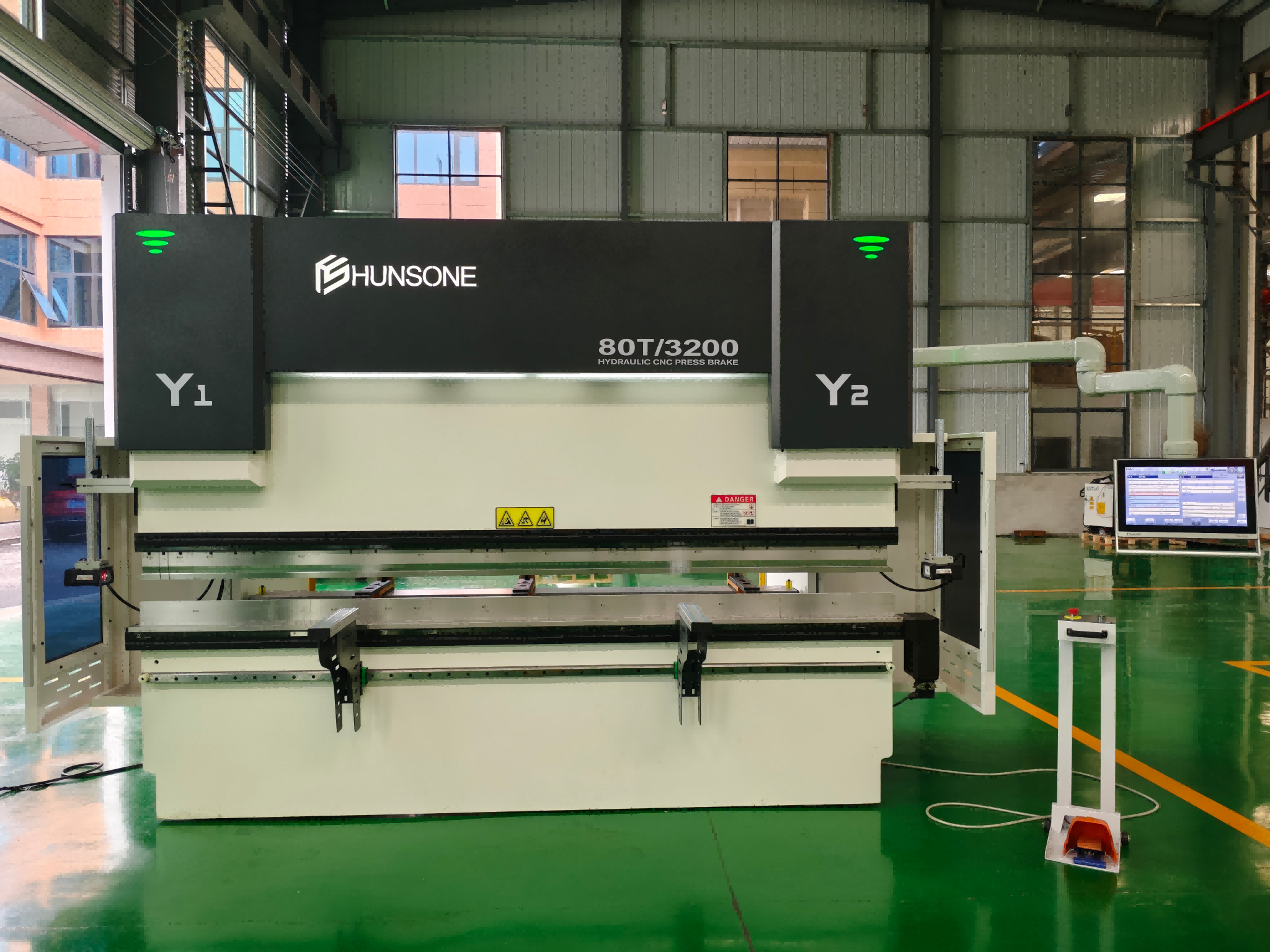Hybrid Servo Press Brake Company Leads the Shift to Clean Precision Bending